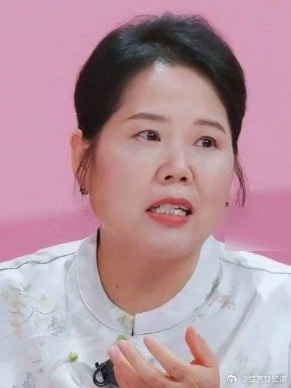 张家齐原生家庭的痛，完全没有陪母亲演母慈子孝的义务