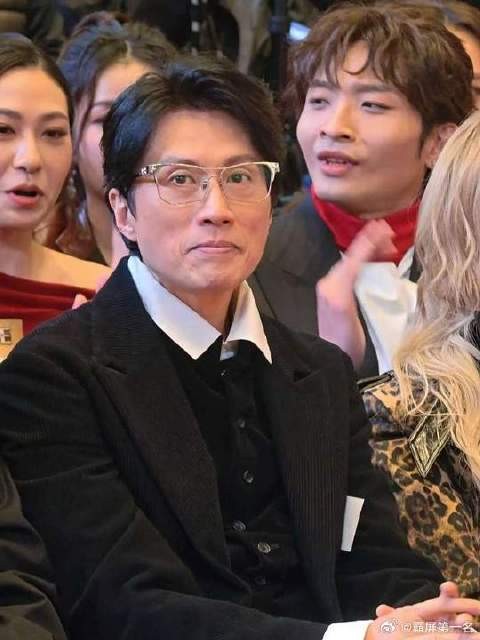 夜王联袂黄子华，子华神为何开怀大笑