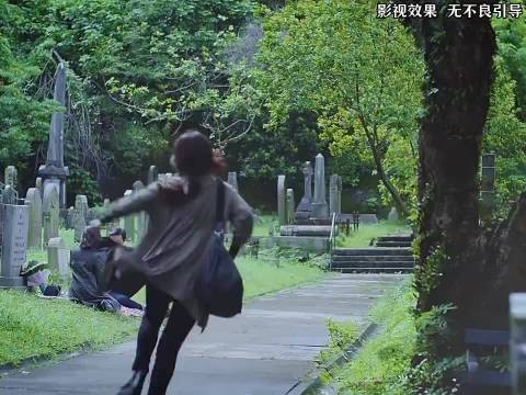 他以为抹掉指纹就没事,却不知松香早已出卖了他! 法阵先锋4