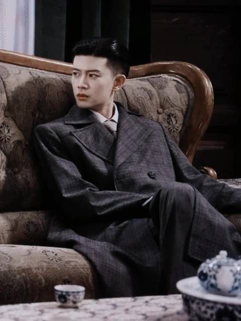 今晚继续看风与潮啊 大佬