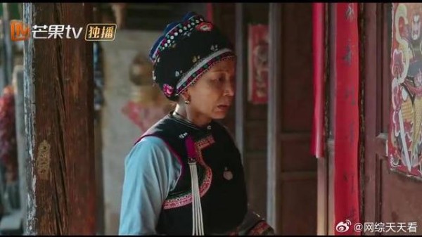 儿子劳改回来,母亲看见心疼不止,嚎啕大哭