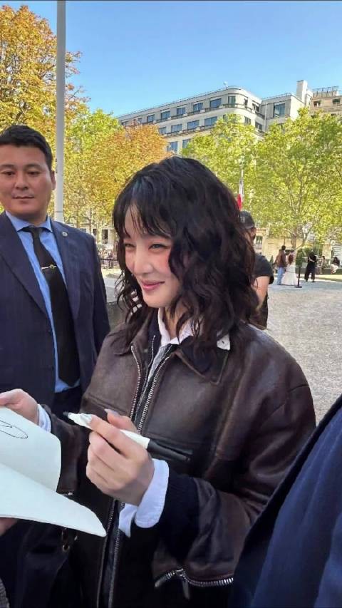 Minnie 巴黎时装周 MiuMiu大秀幕后