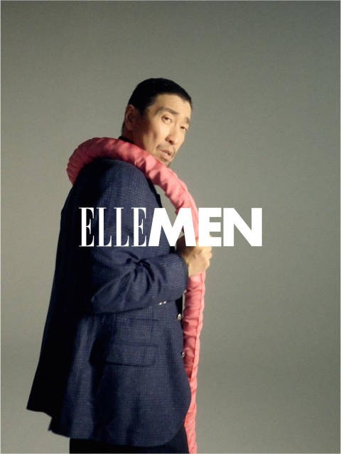 王千源登ELLEMEN十月刊封面，诠释成年人的棒棒糖