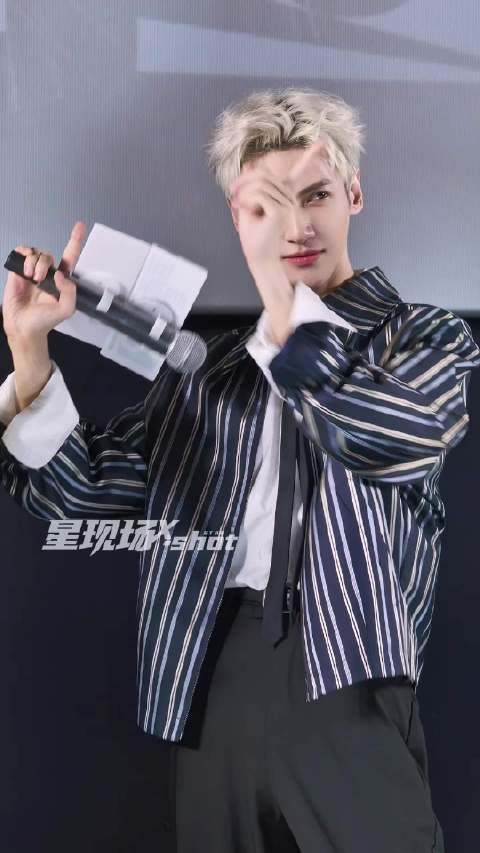 罗云熙脸手都权威,把魅影神捕玩明白了