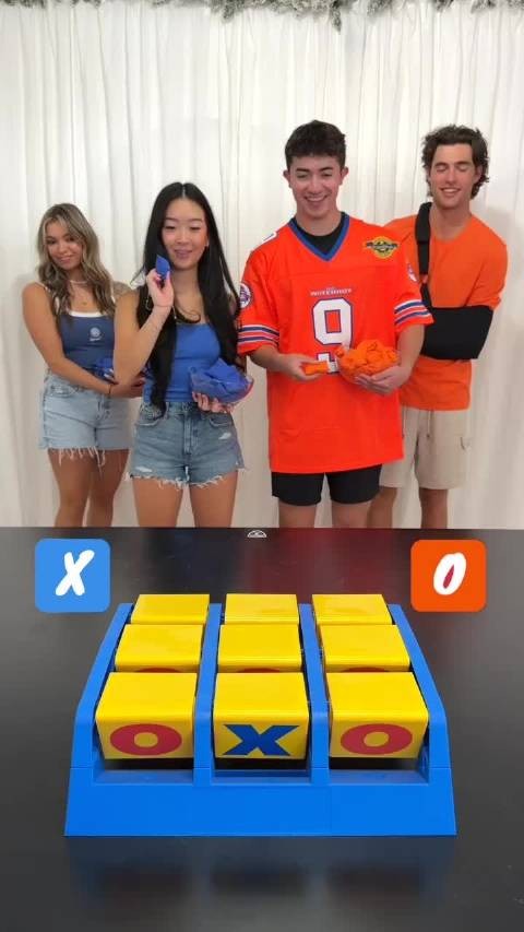 巨型沙包井字棋对决！男生女生谁能赢到最后？