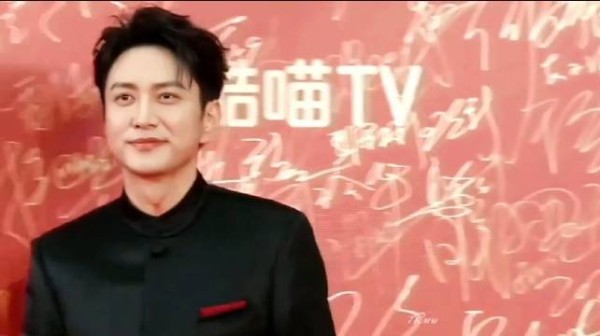 低调谦逊，王仁君确实是一位难得的好演员