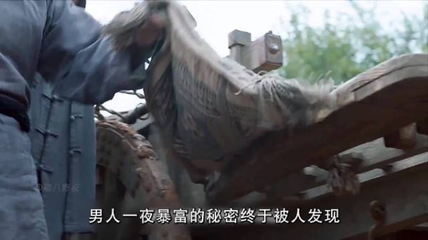 贪婪和邪恶让祥瑞的白鹿消失,取而代之的是,白鹿原上,狼来了