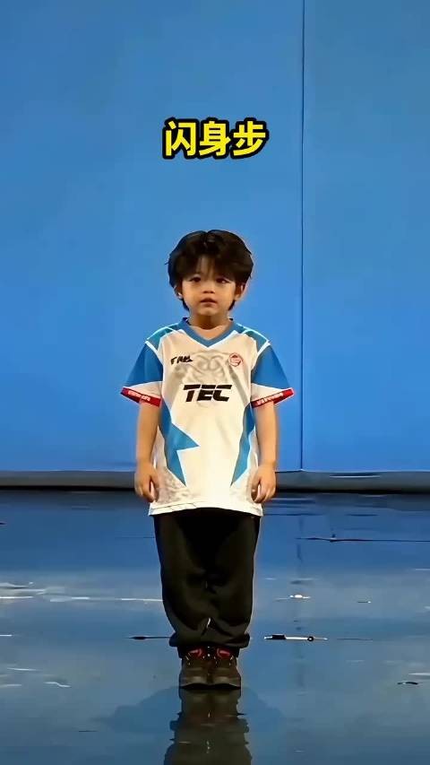 太帅了咚大人 铁了心要当欧巴