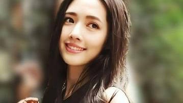 爸爸的爱都是妈妈争取来的,这句话放在郭碧婷向佐身上也不例外 !