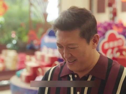 学校资金短缺,张桂梅四处奔走,为女高四处化缘筹款 山花烂漫时