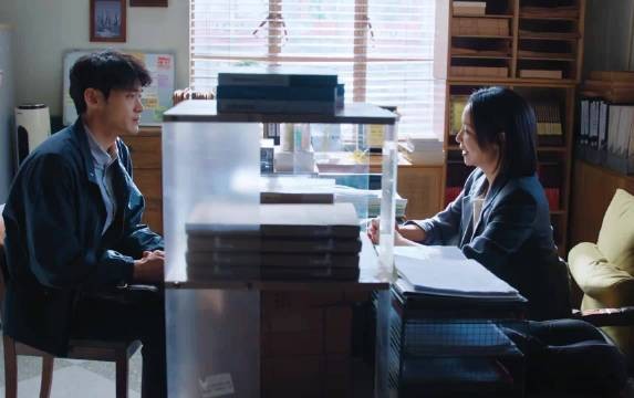 都说了恋爱到不要当财务，还好女主一眼就看出对方的表演型人格！