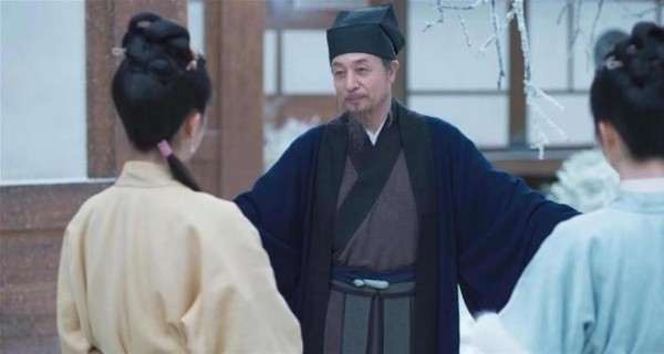 《兰香如故》方守一早就认出许兰香,折返递名帖,是沈家的退路