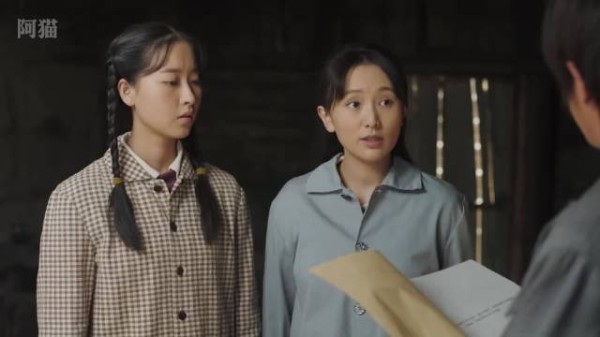 大学生瞧不起眼前的土老帽，殊不知冯程曾是北大老师！