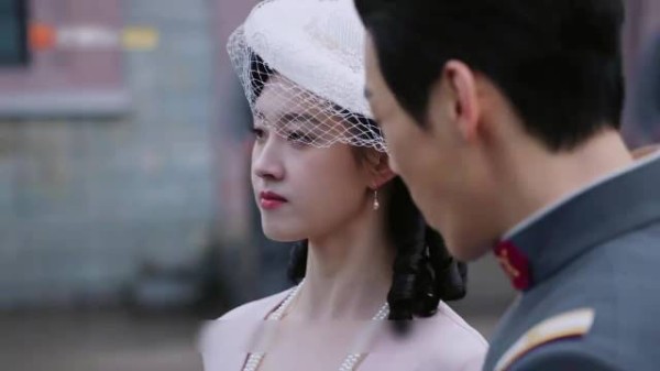 叶平君受伤被顾主任相救,李参谋帮忙解决麻烦! 郭雨欣,昌隆
