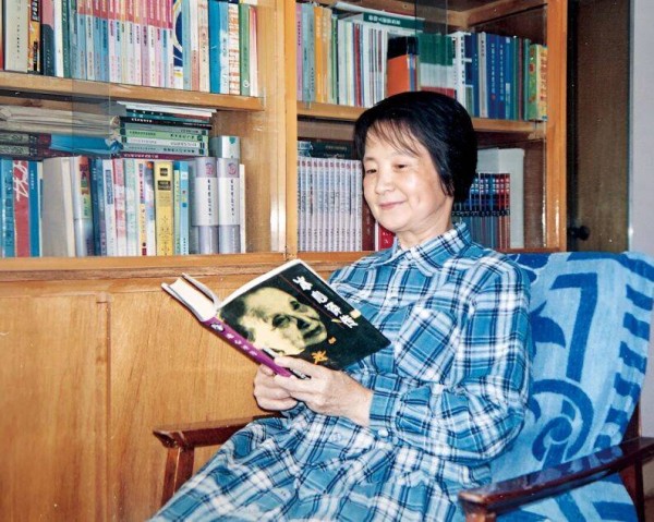 毕生深耕儿童文学，作家张锦贻去世享年92岁