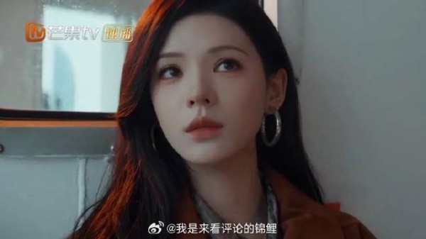 悲惨童年！李靳屿从小被妈抛弃，有妈还像个留守儿童