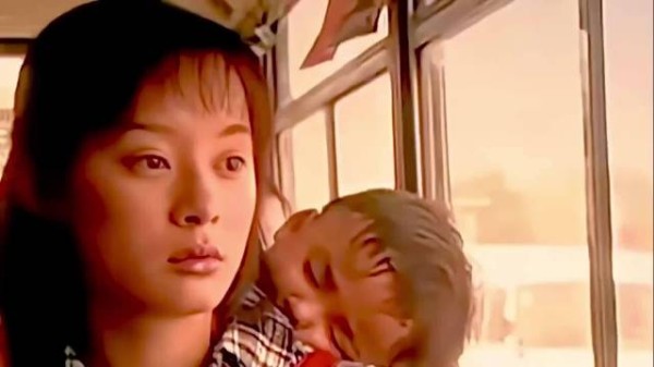 孙俪：十二岁判婚姻死刑，邓超做对什么？她甘愿生俩娃