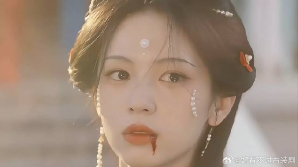 外祖母换婴保位，亲爹杀母焚尸