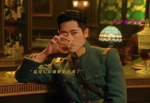 好卑鄙，好带感
