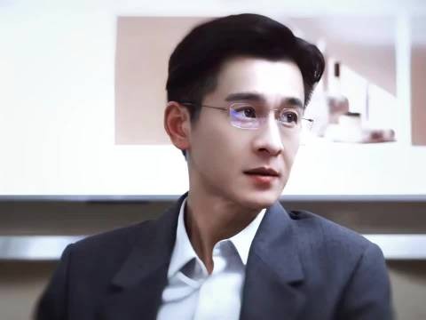 乔振宇塑造狄立人，斯文败类氛围感焊在身上