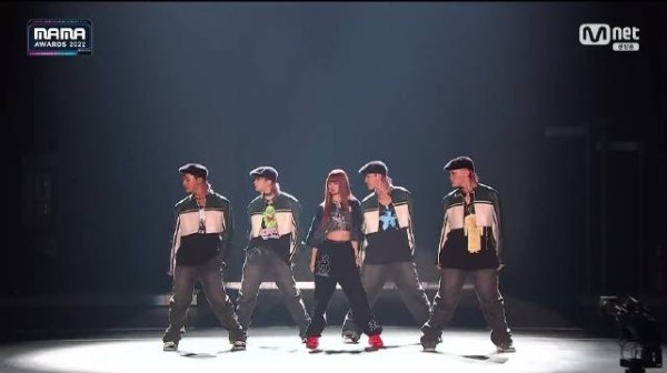 MAMA阵容公布，想念22年新人美时期的五个女孩