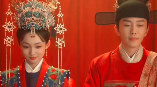 兰香如故其实是以女性的角度来看待这个世间的,所以后面男主男配很难活下来吧