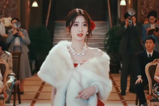 司令千金从小走丢受尽欺负,女主妈妈出场为女主撑腰这幕简直帅爆了!