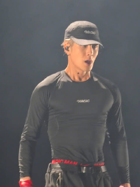 王嘉尔舞蹈实力惊人