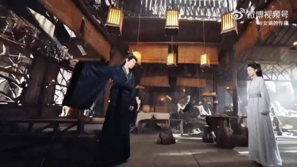 付一笑为了凤随歌苏醒付出了很多，却没想到醒后却剑指自己
