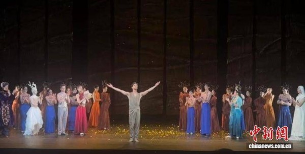 中西舞韵交融 芭蕾舞剧《敦煌：溯光行》在港首演