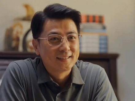 丁笑笑踏上归途，双亲满心欢喜地为她的抉择喝彩 因为一个片段看了整部剧