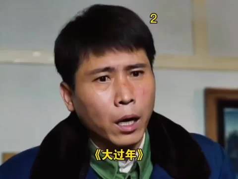 奶奶因骨癌去世，女主哥哥赴大医院让格调长出来，男女主放弃大城市工作回乡，女主朋友被切掉子宫