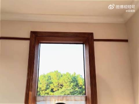 田曦薇摘面具切换古今,一镜跨越两个次元