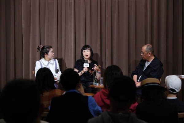 从小说《饥饿的女儿》到电影《河的女儿》 虹影来蓉分享：写作改变了我的命运