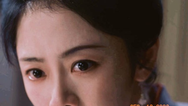 兰香如故许兰香眼神戏 惊恐愤恨中透怜悯悲伤