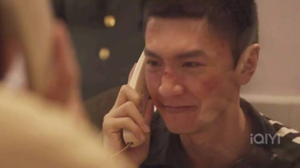 陈哲远把黑夜点燃狱中戏份靠眼神演活无台词情绪