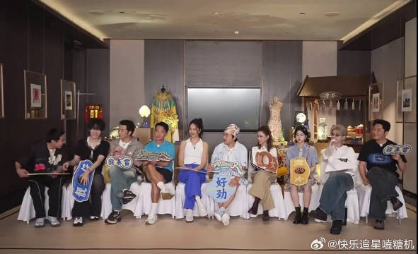 张真源大湾区最先想到王祖蓝，记得点心与礼物