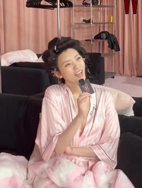 奚梦瑶回应重返维密：还是很开心的，对我来说也是一个回归