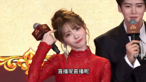 “你今天跟我留下来！”闫桉你在对小田说什么虎狼之词