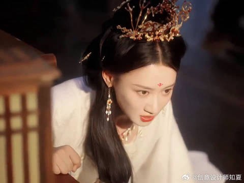 男人送好姐妹面皮警告女主，女主发誓报仇
