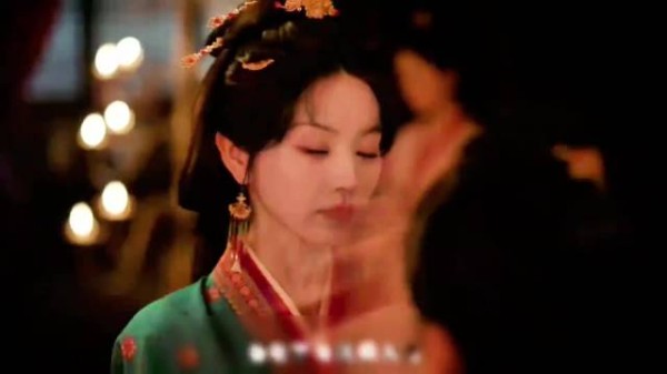 魏娆被困闲庄,陆濯及时赶到硬生生救出