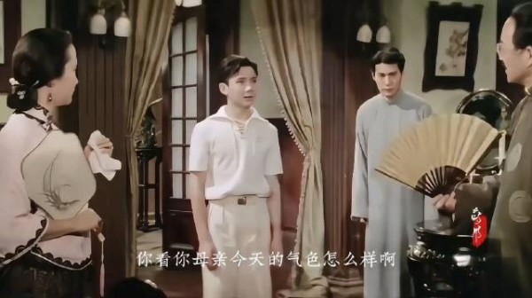 繁漪接受新思想却被逼喝药，治愈的到底是什么
