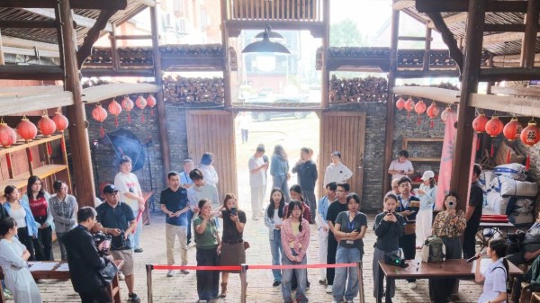 瓷博盛事 万众同心｜宁封窑“千人作器 一窑共烧”盛大启幕
