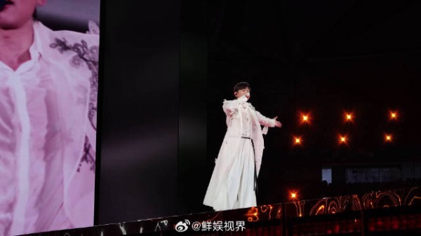 张杰<a target=