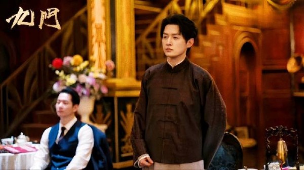 胡耘豪超话新月饭店副本第二关cosplay佐佐木