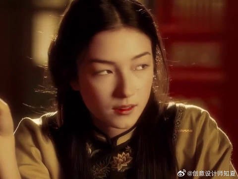 东方皮西方骨,内双真的好有辨识度