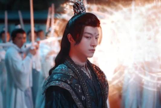 纯恶魔君被打入轮回三次，次次爱上同一人