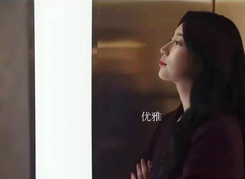 鉴别假货最好的方法，就是和真货放在一起