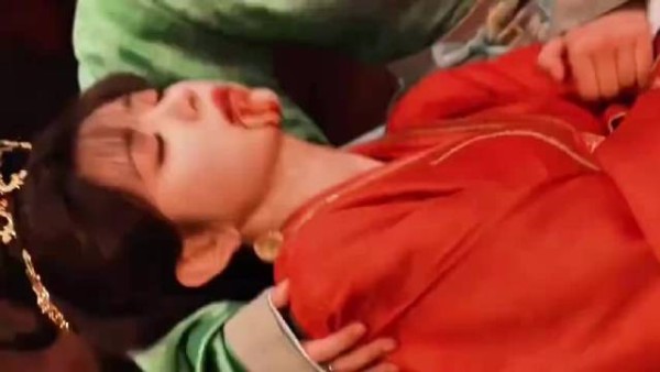 君黛喝毒酒下线，君黛到死都没叫魏恒娥一声阿母 周芙追女火葬场要开始了