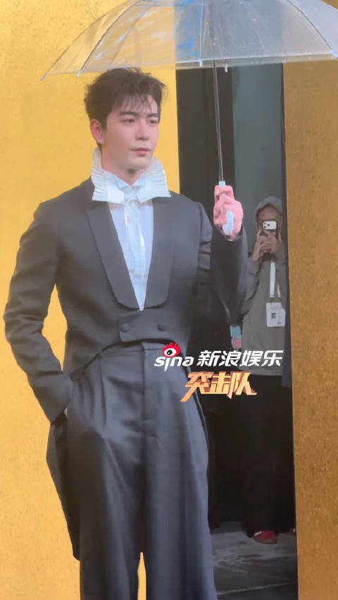 公子哥来咯~新浪娱乐